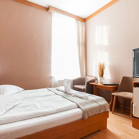 Szilagyi Hotel&Restaurant Gheorgheni  Dış mekan fotoğraf