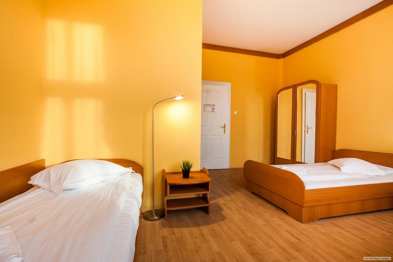 Szilagyi Hotel&Restaurant Gheorgheni  Dış mekan fotoğraf