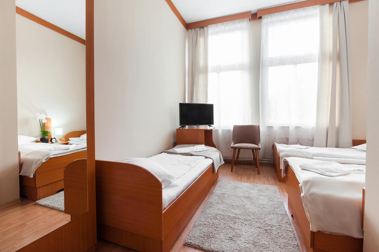 Szilagyi Hotel&Restaurant Gheorgheni  Dış mekan fotoğraf
